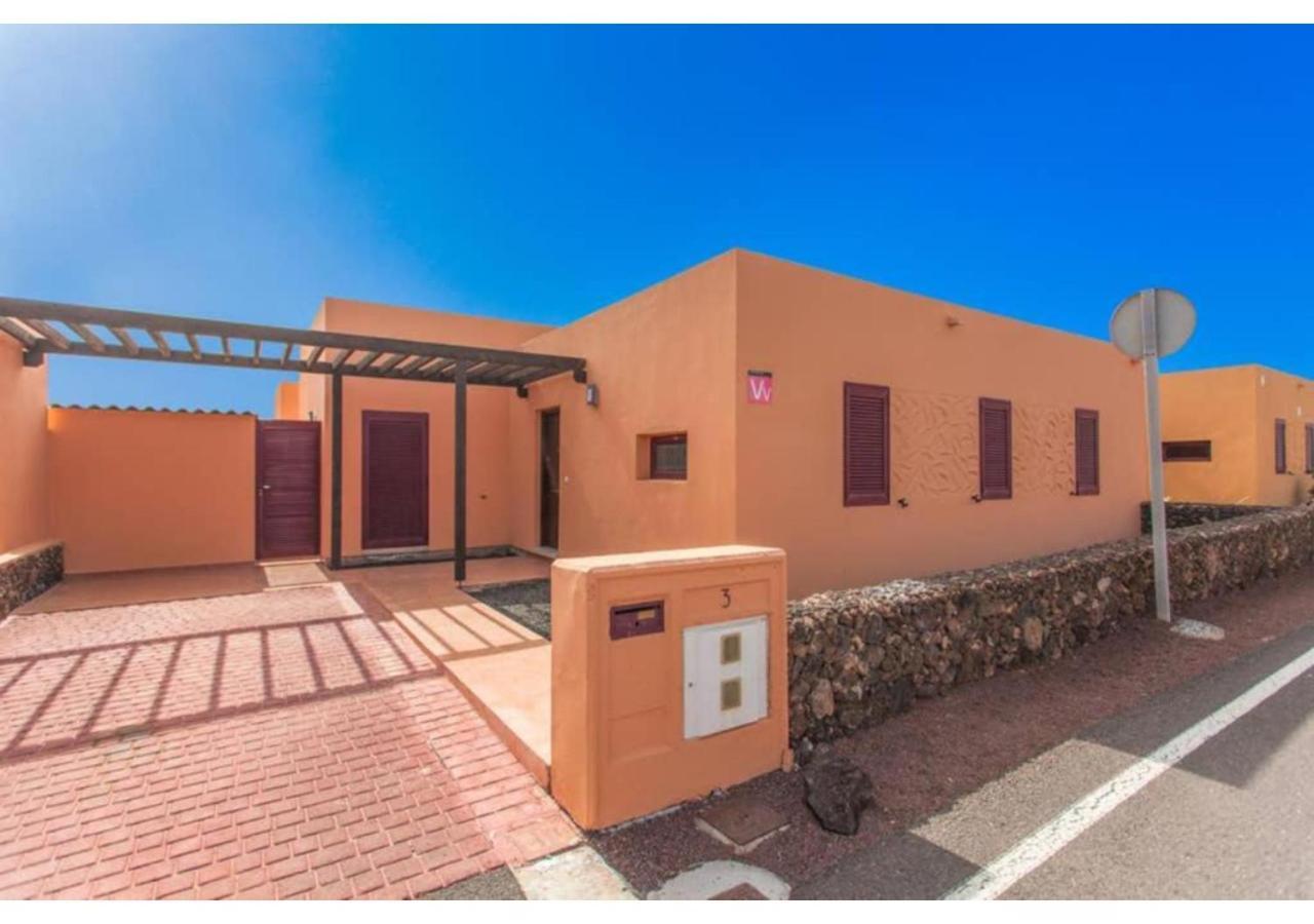 Anahi Homes Corralejo - Villa Brezo 3 La Oliva Bagian luar foto