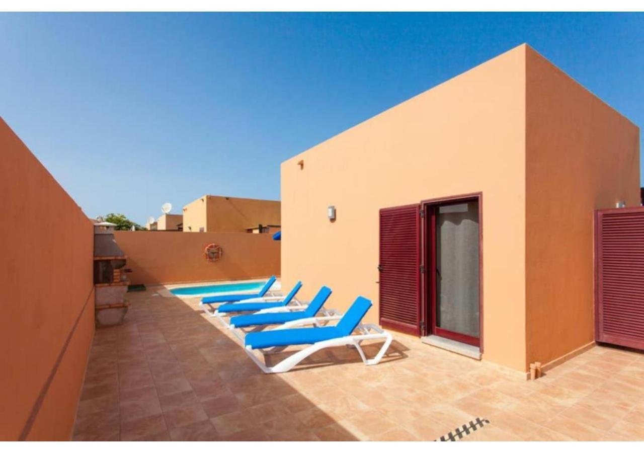 Anahi Homes Corralejo - Villa Brezo 3 La Oliva Bagian luar foto
